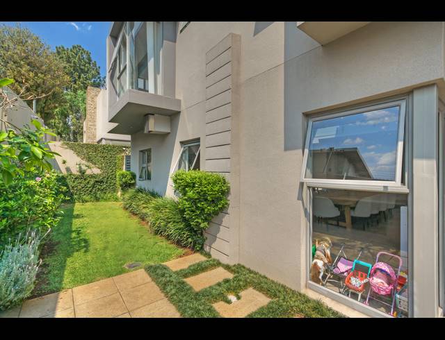 4 BEDROOM CLUSTER FOR SALE IN SUNSET ACRES